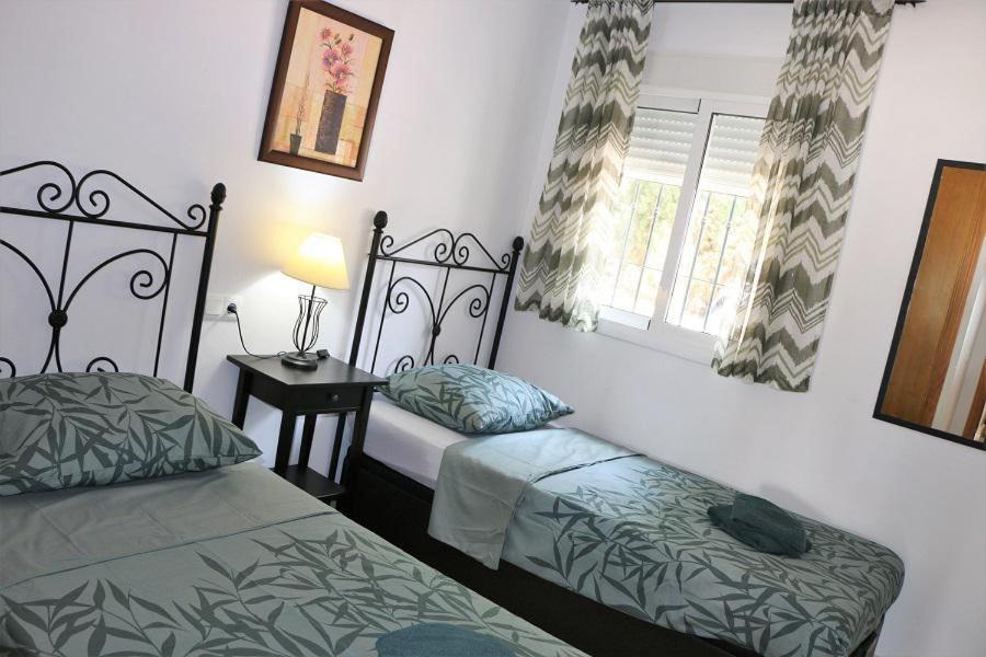 Casa Kasander, Two Bedroom Appartment Near Beach With Pool เนร์คา ภายนอก รูปภาพ